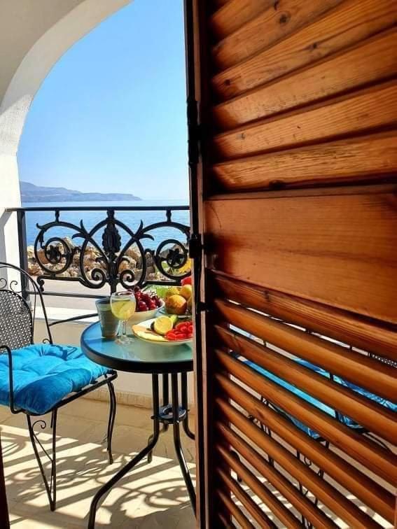 Apartmets Flisvos Kalyves